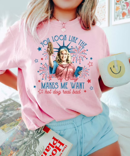 Jennifer Coolidge You Look Like The 4th Of July Makes Me Want A Hot Dog Real Bad Shirt, Patriotic Fourth Of July T Shirt