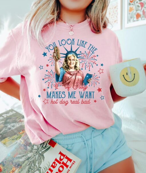 Jennifer Coolidge You Look Like The 4th Of July Makes Me Want A Hot Dog Real Bad Shirt, Patriotic Fourth Of July T Shirt