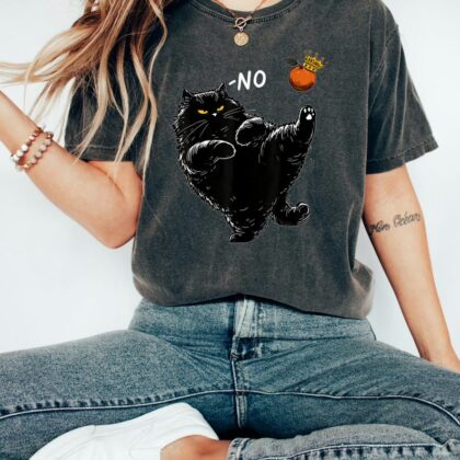 No Kings In America Black Cat Shirt, Fuck Ice T Shirt, Anti Trump Resist Sweatshirt