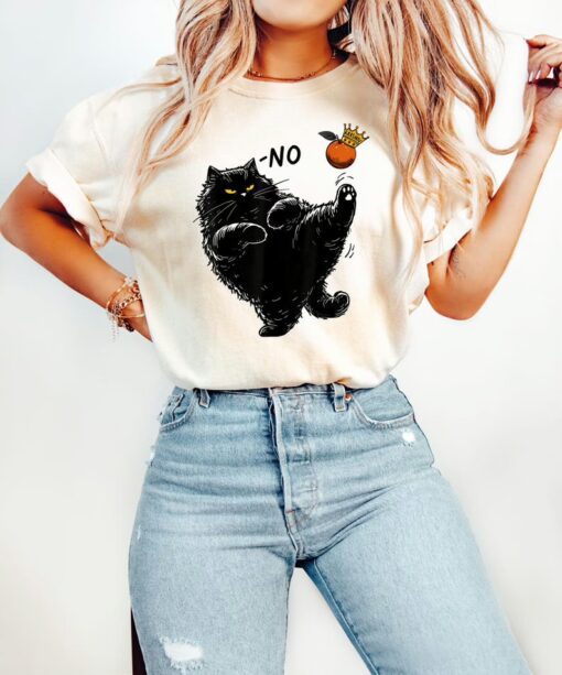 No Kings In America Black Cat Shirt, Fuck Ice T Shirt, Anti Trump Resist Sweatshirt
